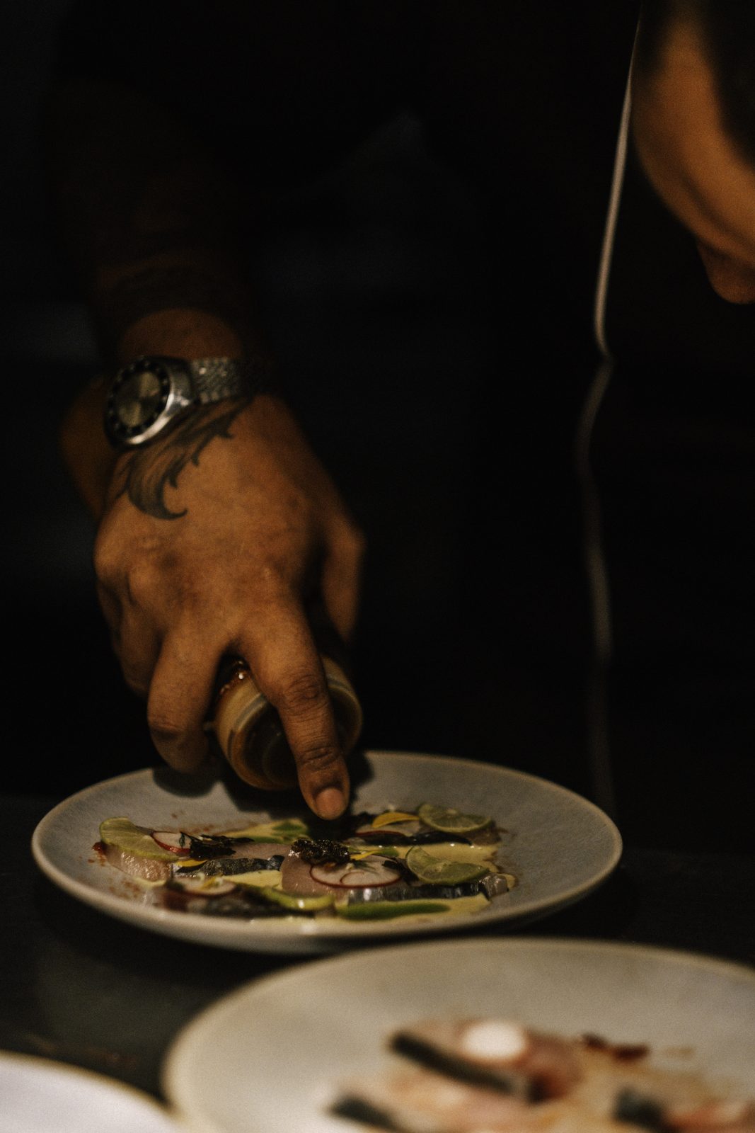 Finishing a plate